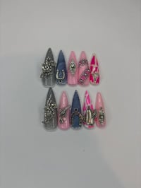 Image 2 of Oh My Glam! (size medium)