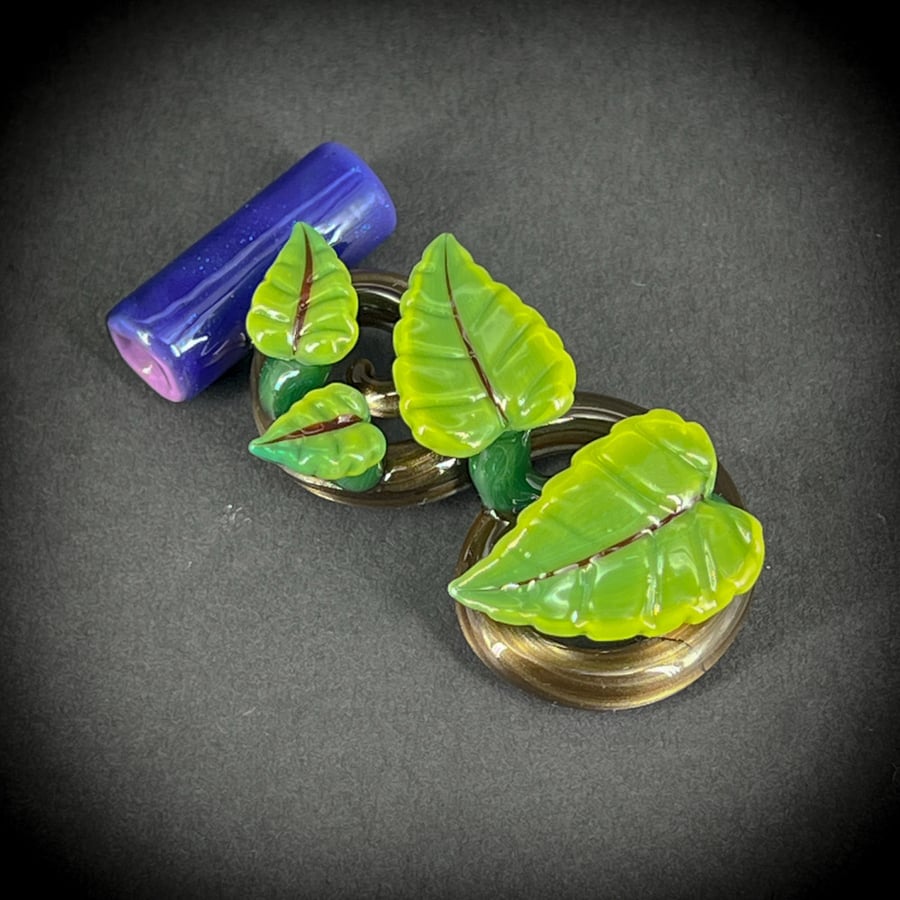 Image of Jungle Green Vine Pendant