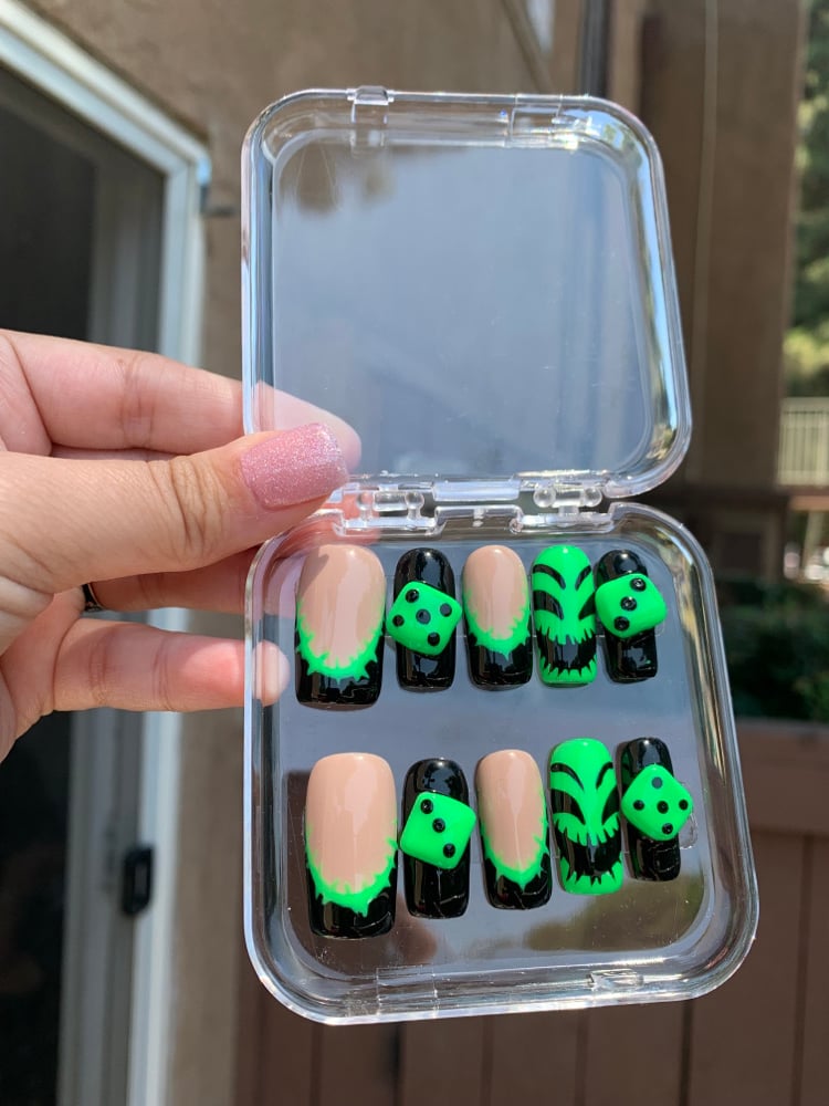 Image of Oogie Boogie ( 3D NAILS ) 