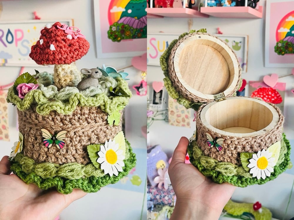 Image of Keychain Cake Boxes 🎂