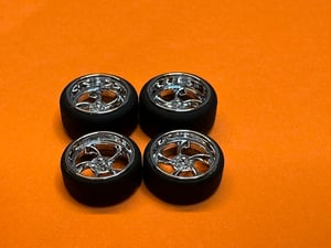 1/64 KMC Wingnut 18-19” set