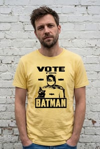 Image 1 of Camiseta Vote For Batman