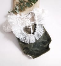 Image 3 of Newborn girls bodysuit Hariette | khaki