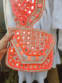 Image 7 of Cotton kaftan and matching bag set