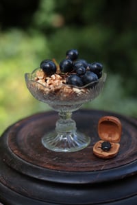 Image 2 of Kleiner Kristallbecher mit Fuss