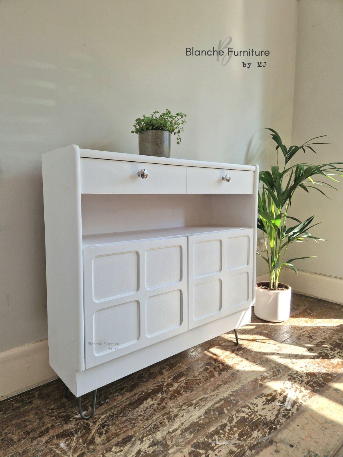 White slim outlet sideboard