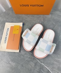 Image 3 of LV SANDAL 