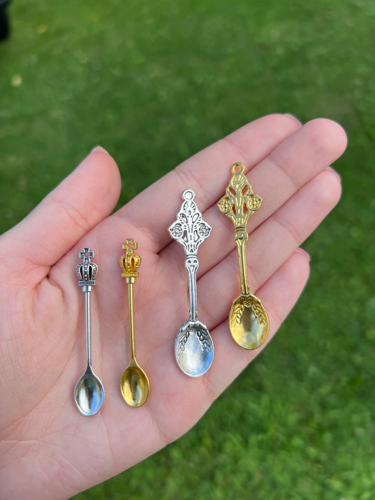 Image of Metal Detailed Mini Spoons