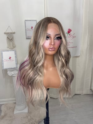 Image of Chalk highlights luxury (ready to ship)