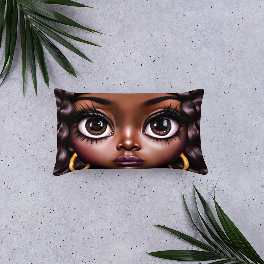 Image of Big Brown Eyes - Basic Pillow