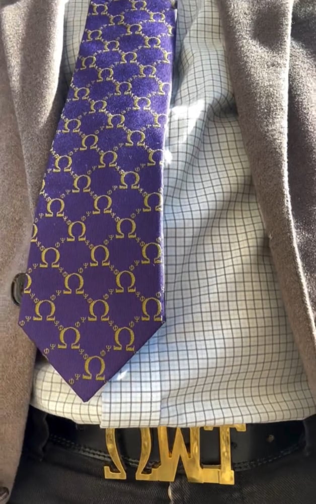DistinctiveQ Neck Tie