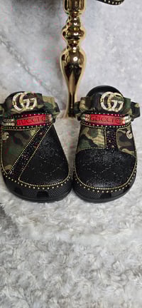 Image 3 of Camo & Black Crocs w/ Hat & 3 Stack