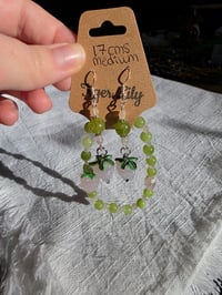 Image 4 of Pink Berries 🍑🩷