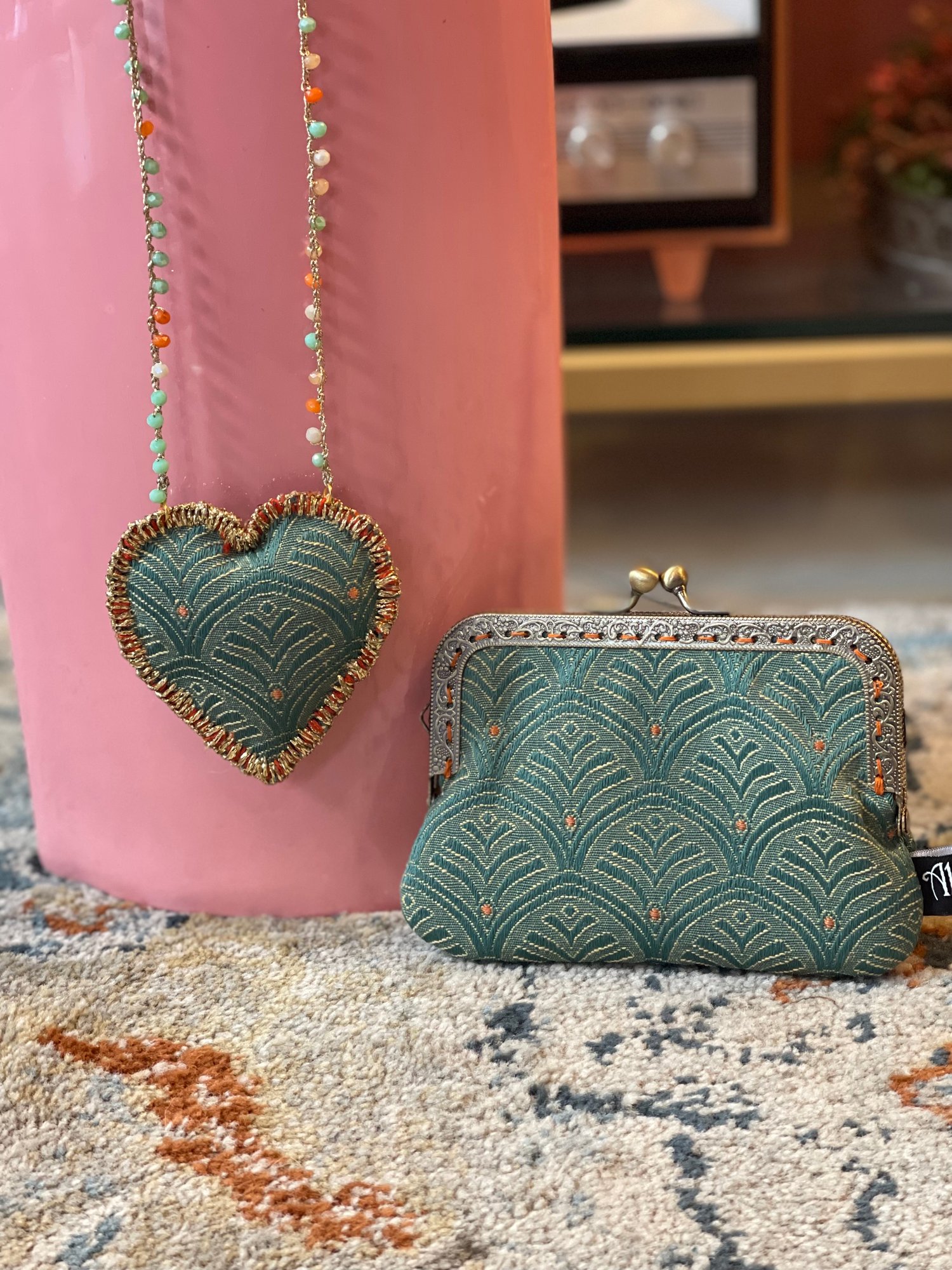 Image of Box Kebrilla Love + Portamonete Verde