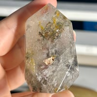 Image 4 of Garden Quartz Tower (18B)