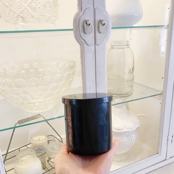 Image of 10oz Minimalist Black Jar with Lid