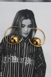 Image 2 of The Mo Hoops