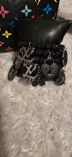 Image of Black Colorful Speedy bundle