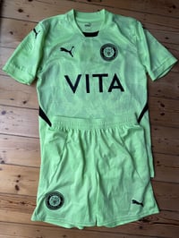 Image 1 of Replica 2024/25 Home GK shirt and shorts