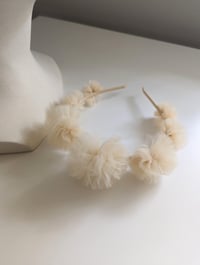 Image 1 of TULLE PUFF HEADBAND : NATURAL
