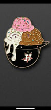 Black Ice Cream Helmet 