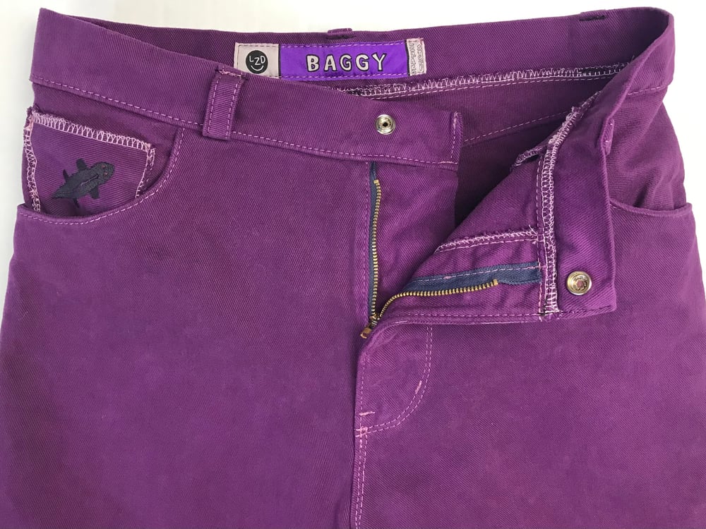 Designer Embroidered Purple Wedgie Jeans For Men 10% Off Wholesale