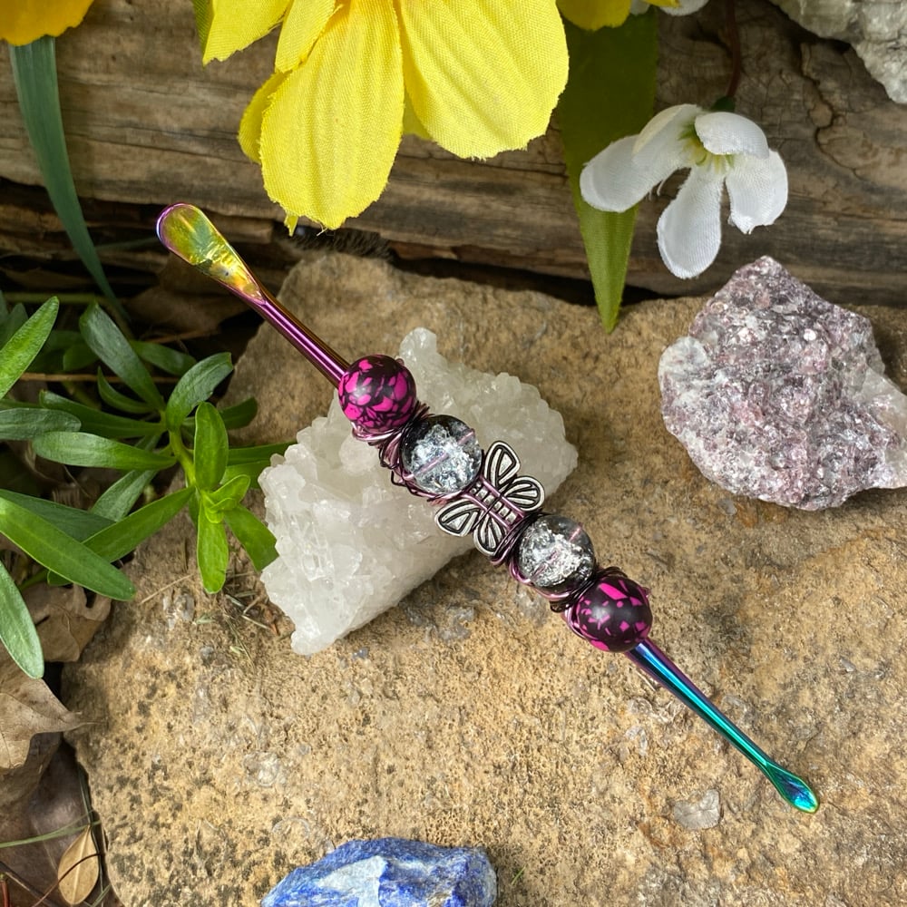 Image of glitter wings wax tool 