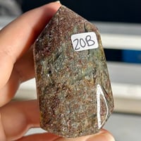 Image 2 of Garden Quartz Tower (20B)