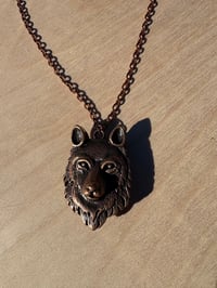 Image 1 of Amuleto de Lobo