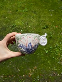 Image 4 of Taza Jardín 03