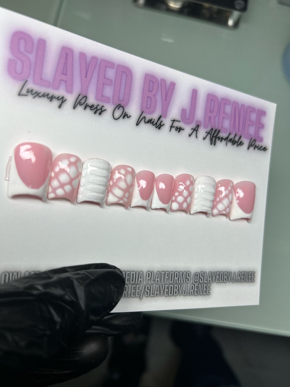 Moon Cut Short French Design 