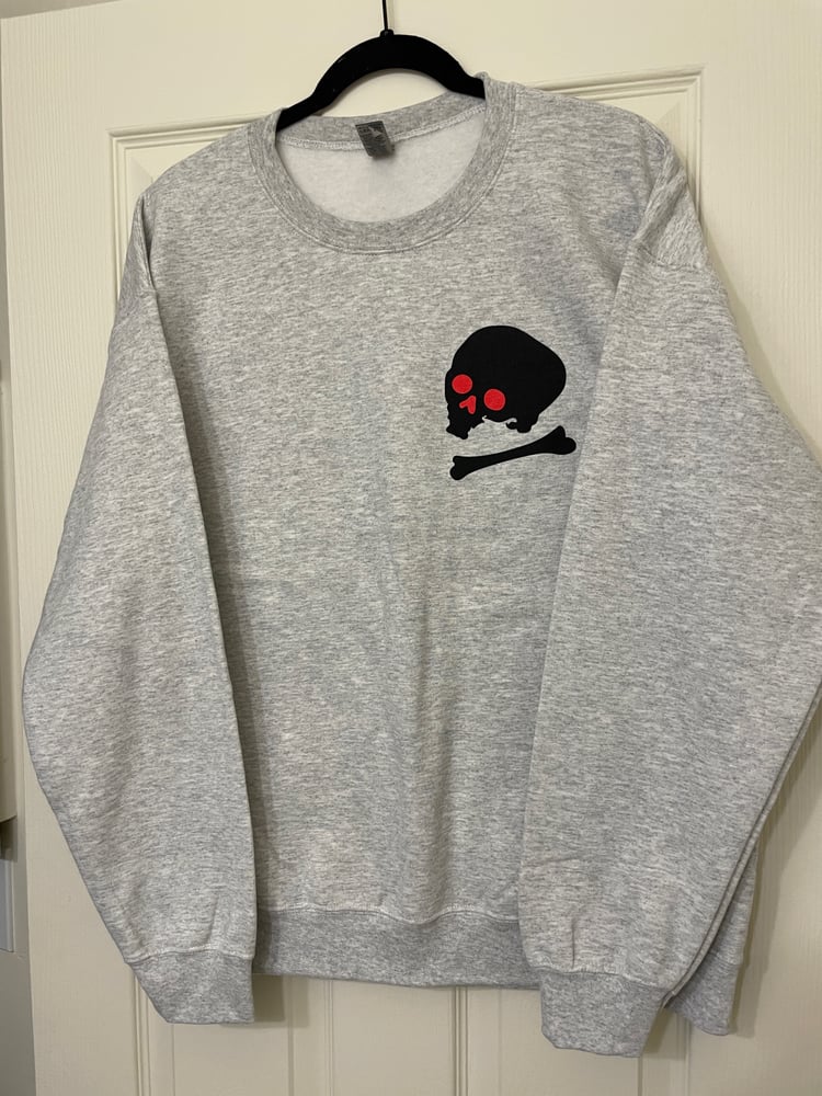 Image of Skull Crewneck-Gray