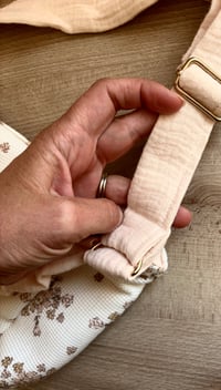 Image 4 of SAC FILLETTE FLEURI 