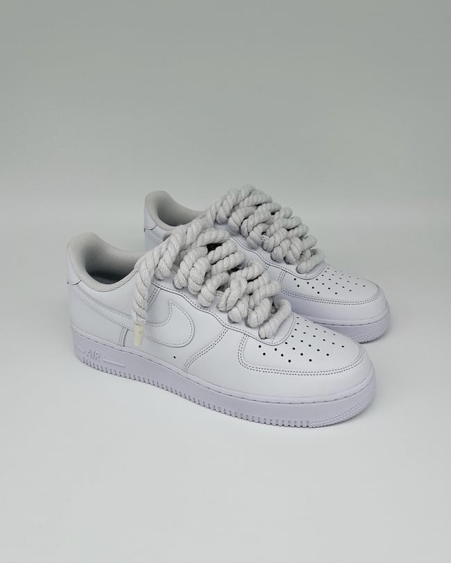 ‘PURE WHITE’ AF1’s