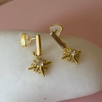 Image 4 of Twinkly Star on a Rectangle Drop