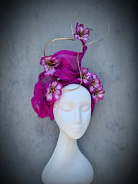 Image 2 of 'Cali' in Fuschia and gold