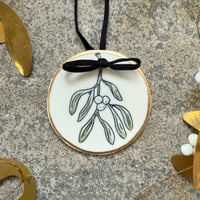 Image 4 of Mistletoe Decoration