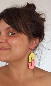 Image 4 of Boucles d'oreilles "Marina" en cuir upcyclé 