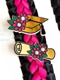 Image 2 of FLORAL CAP AND DIPLOMA SVG / ARCHIVO DIGITAL 