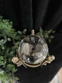 Image 6 of Magnifique boule de cristal de 13cm de diamètre et son support en bronze massif, XIXème siècle