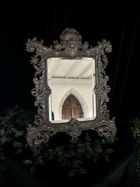Image 7 of Grand miroir de toilette en régule, miroir biseauté d’origine, XIXeme siècle