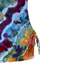Image 5 of S 100% Cotton Woven Side-Tie Top in Tropical Geode Ice Dye