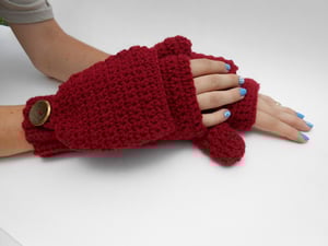 Image of  Convertible Mittens Wool Crocheted Maroon Womens