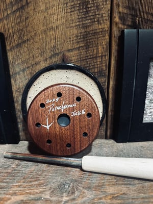 Image of Green Slate/Slate walnut pot