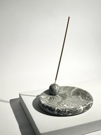 Image 3 of Round incense burner, 10