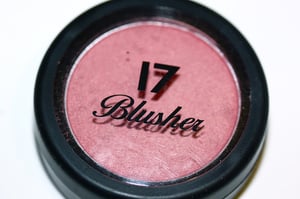 Image of 17 Colorete First Kiss 