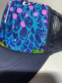 Image 3 of Vintage fabric Trucker #V8