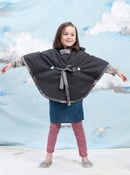 Image of Heart Berry Cape - Grey