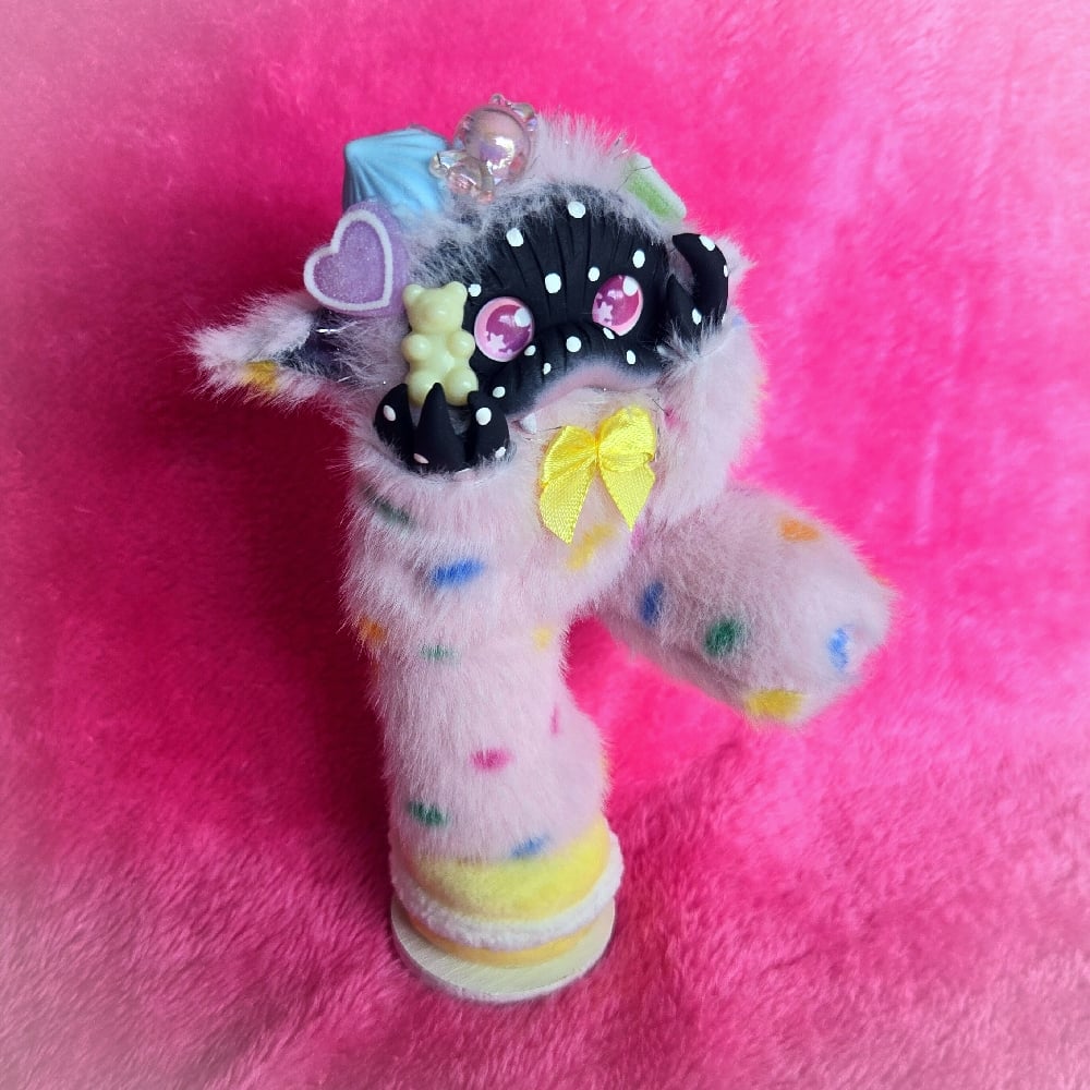 Image of Yellow Macaron