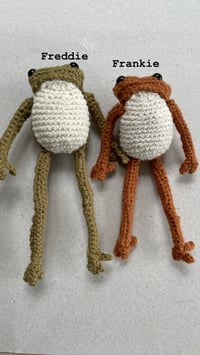 Image 2 of Crochet frogs 